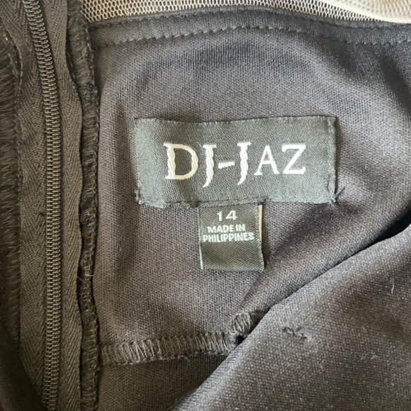 Dj-jaz size 14 women’s cocktail dress - Picture 2 of 4